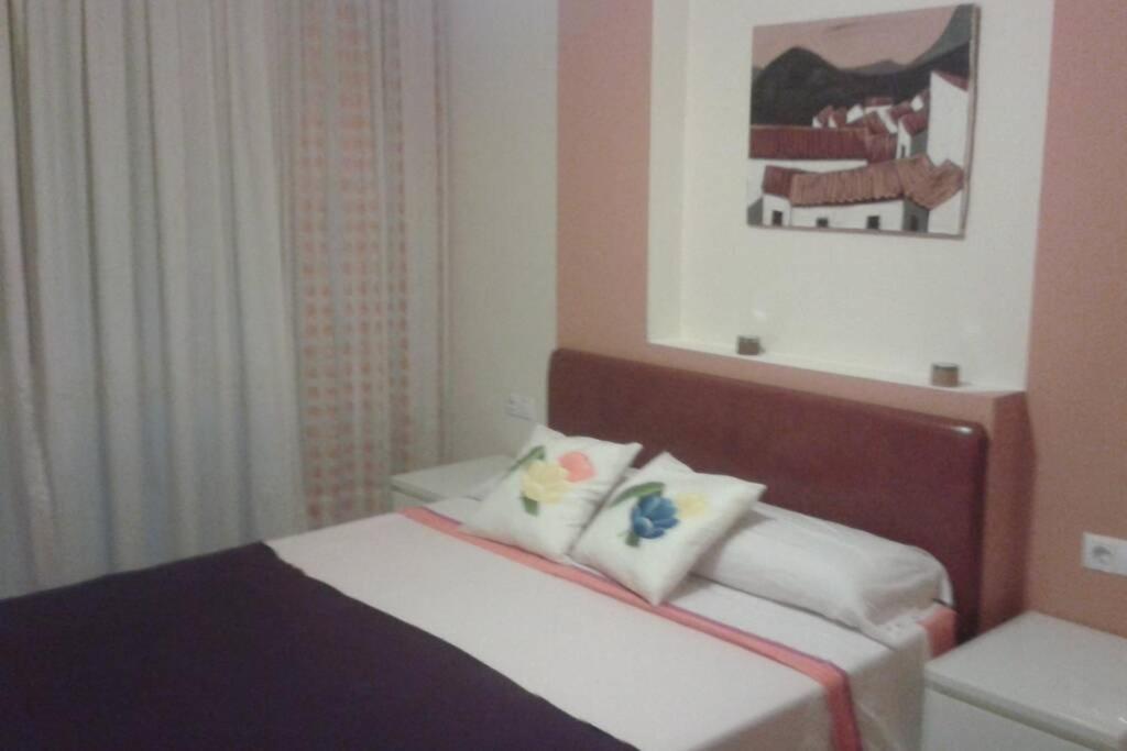 Bonito Apartamento Cerca Del Puerto Málaga Exteriör bild